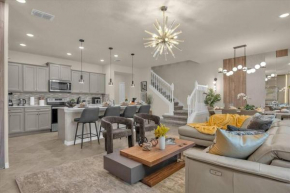 DLuxx Brand NEW House just 9Miles From Disney 1224